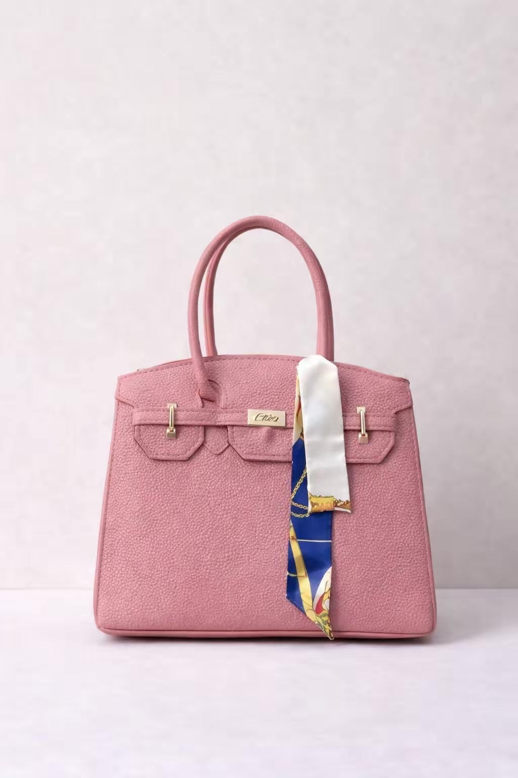 Sac avec Écharpe
