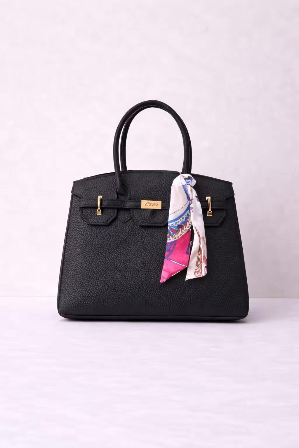 Sac avec Écharpe
